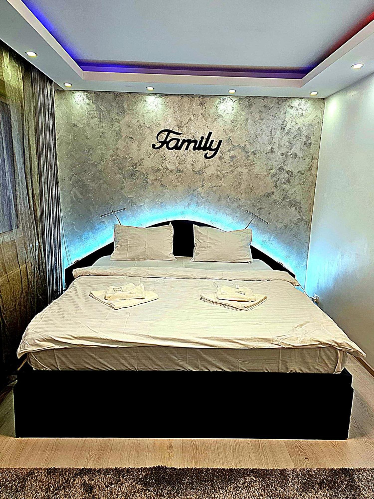Luxury Paul Apartment Green, Private & Accessible Braşov Exteriör bild